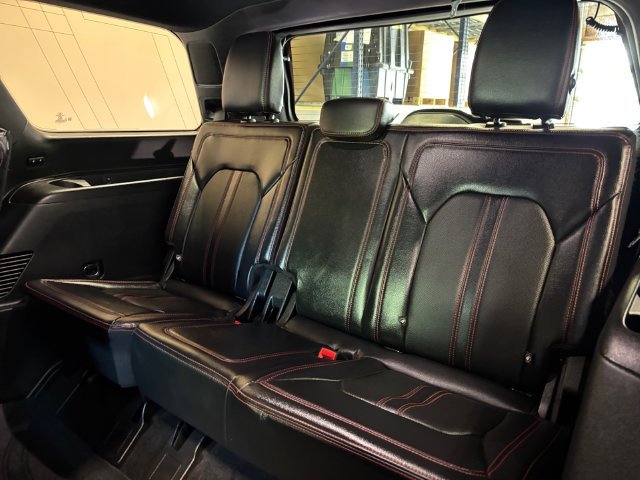 Used 2021 Ford Expedition Limited AWD/4WD image 23