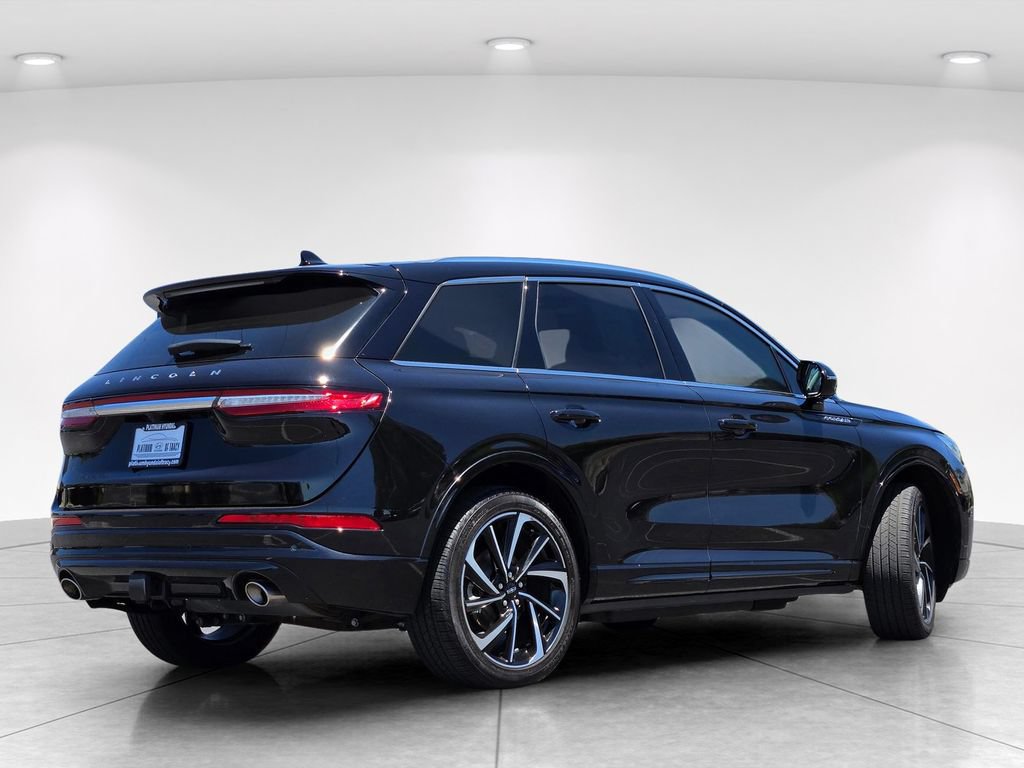 Used 2024 Lincoln Corsair Grand Touring w/ Equipment Group 301A AWD/4WD image 4