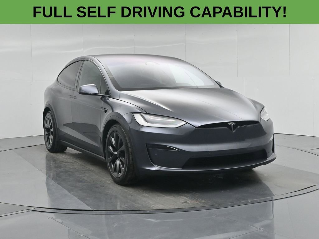 Used 2023 Tesla Model X image 1