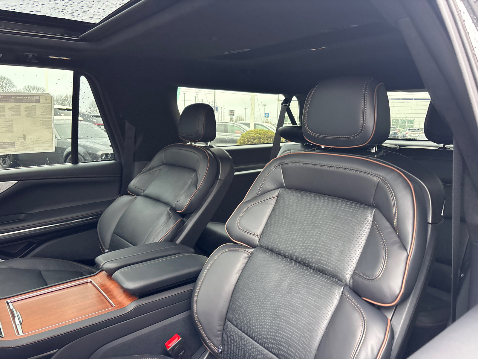 New 2026 Lincoln Navigator L Black Label AWD/4WD image 26