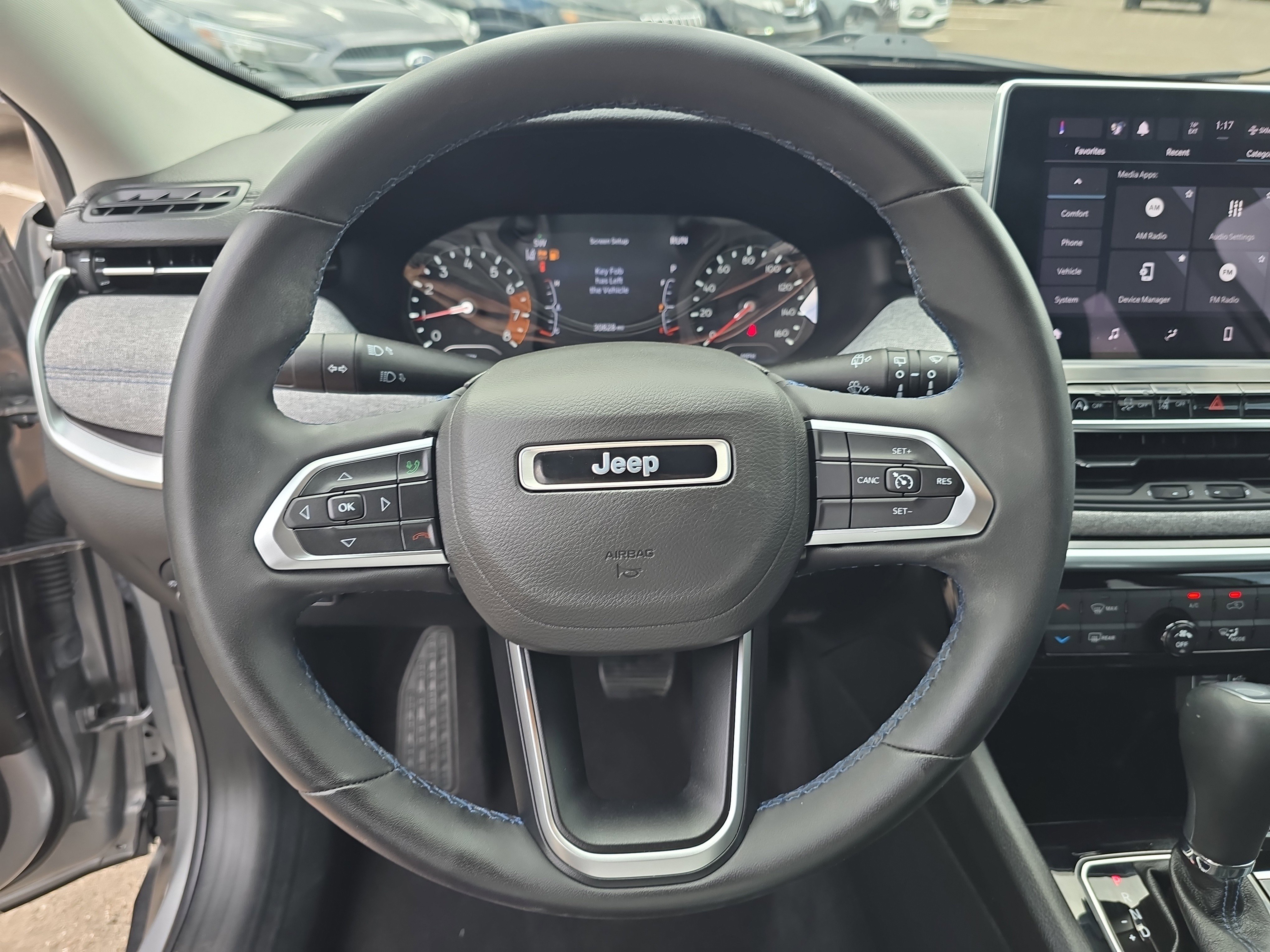 Used 2022 Jeep Compass Latitude image 28