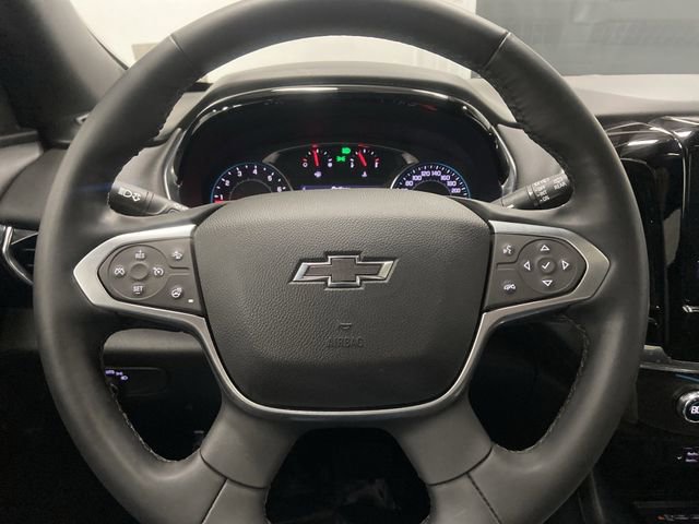 Used 2023 Chevrolet Traverse RS image 17