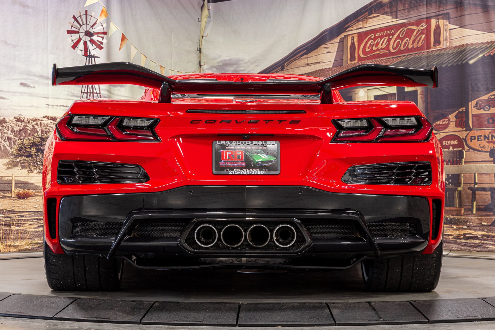 Used 2023 Chevrolet Corvette Z06 w/ Z07 Performance Package image 5