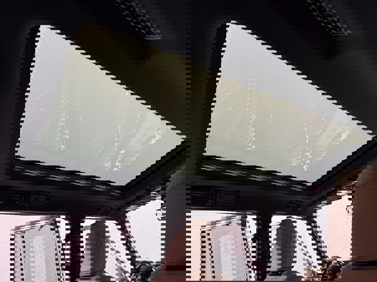 Used 2025 Lexus GX 550 w/ Accessory Package (2T) image 41