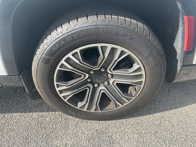 Used 2024 Jeep Wagoneer L Series II w/ Flexible Seating Group image 14