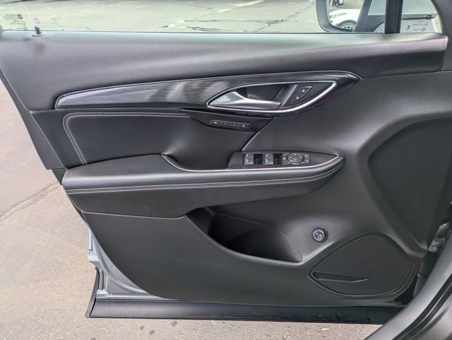 Used 2023 Buick Envision Essence image 11