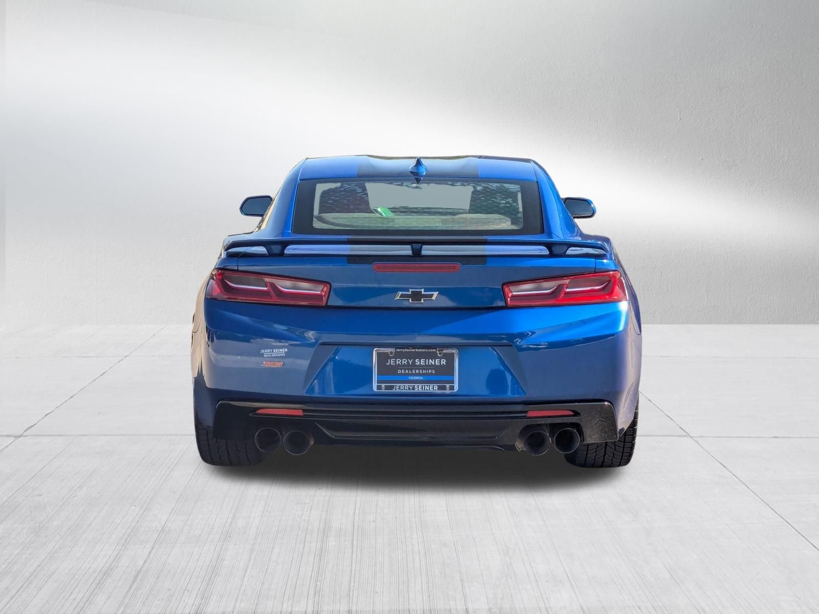 Used 2017 Chevrolet Camaro SS RWD image 4