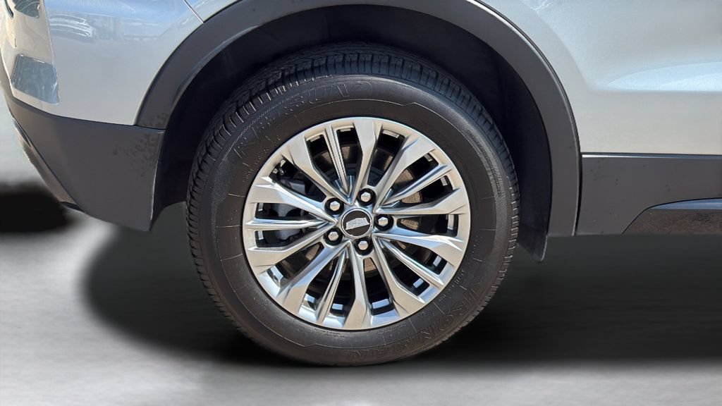 Used 2024 Cadillac XT4 Premium Luxury AWD/4WD image 22