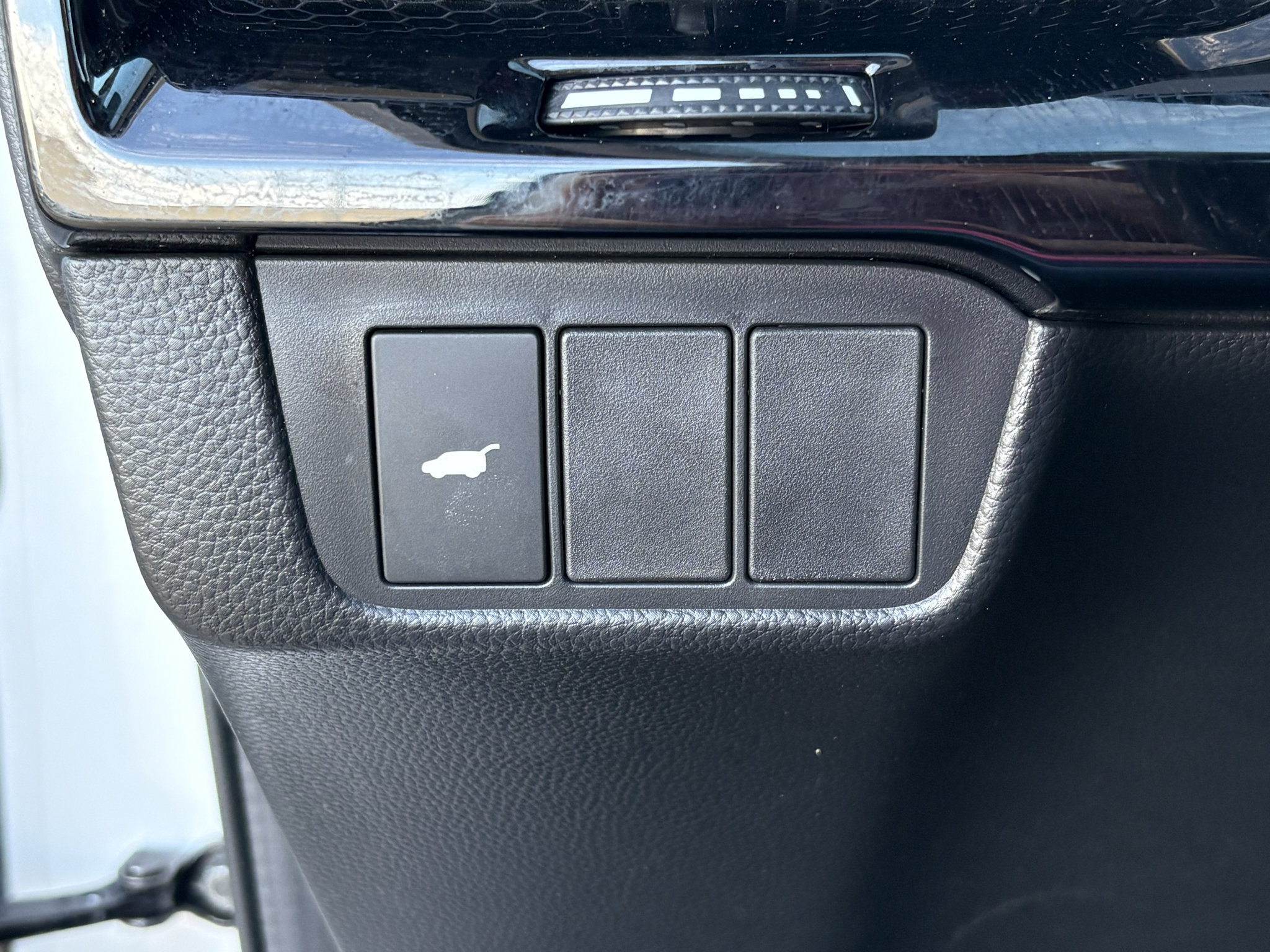 Used 2026 Honda CR-V EX-L image 13
