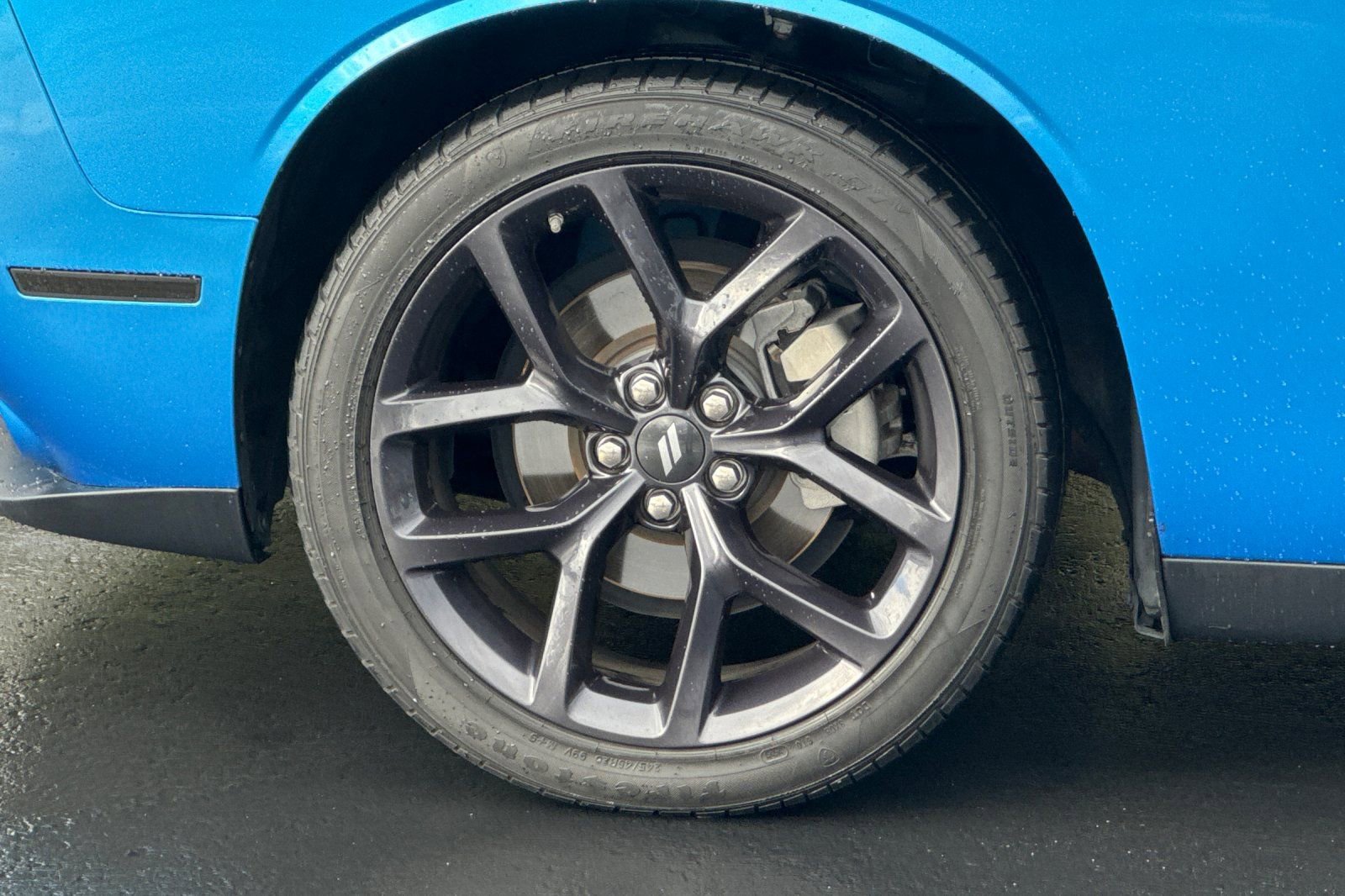 Used 2023 Dodge Challenger SXT w/ Blacktop Package image 24