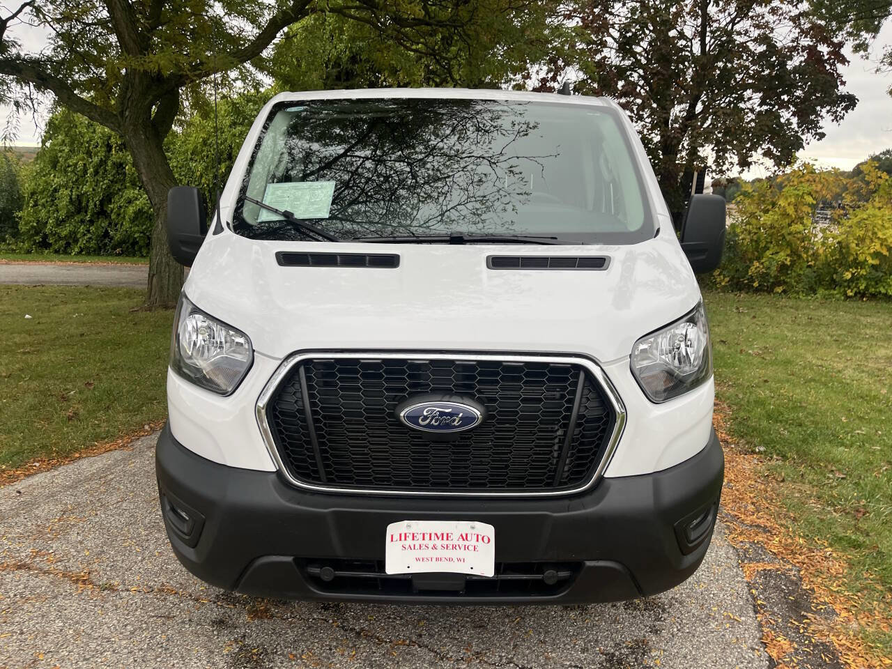 Used 2024 Ford Transit 250 Low Roof w/ Exterior Upgrade Package image 9