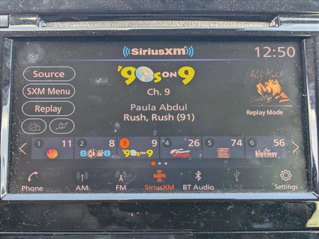 Used 2019 Nissan Rogue SV image 11