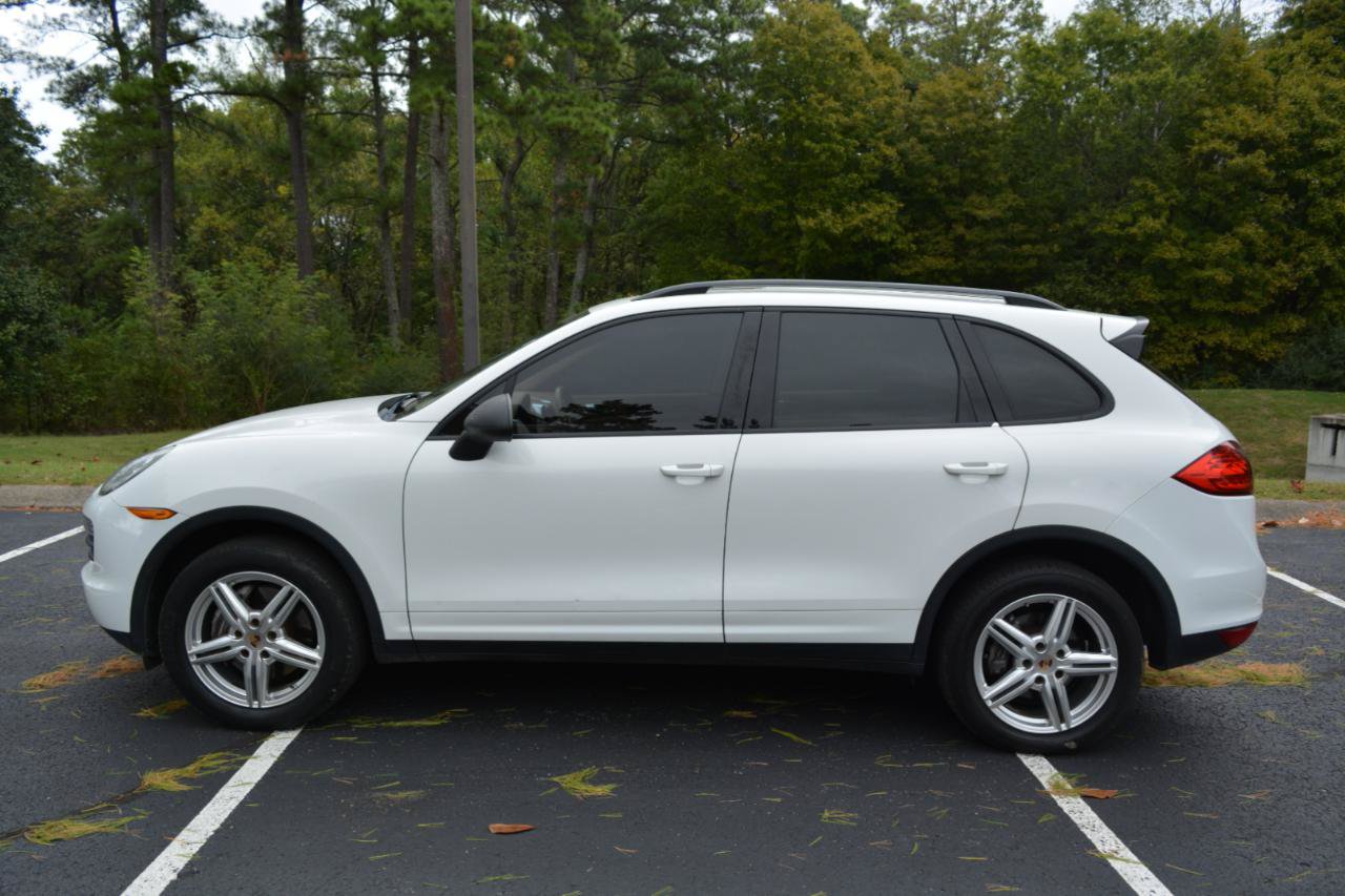 Used 2013 Porsche Cayenne AWD/4WD image 8