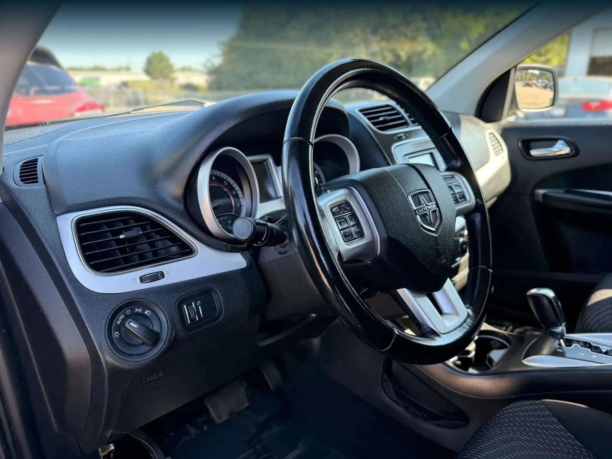 Used 2020 Dodge Journey SE w/ SE Popular Equipment Group FWD image 17