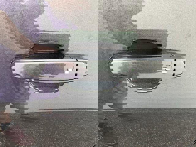 Used 2018 Chevrolet Camaro SS image 17