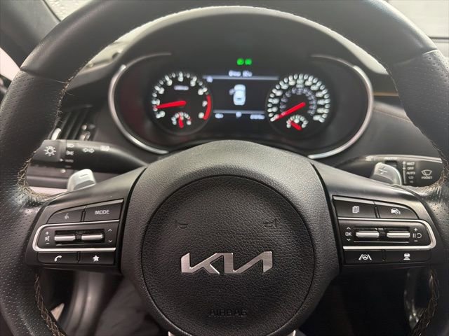 Used 2023 Kia Stinger GT2 w/ Option Group 020 AWD/4WD image 17