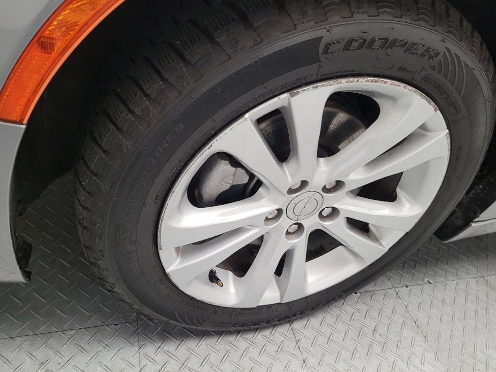 Used 2015 Chrysler 200 Limited w/ Convenience Group FWD image 31