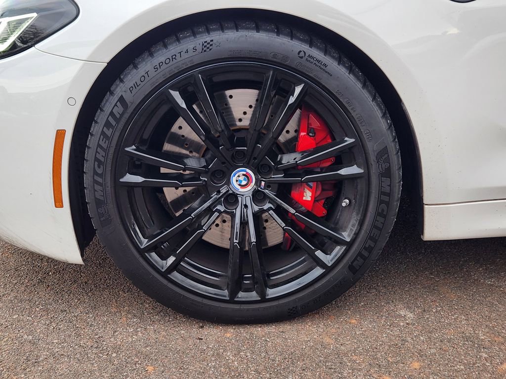 Used 2023 BMW M5 w/ Competition Package image 10