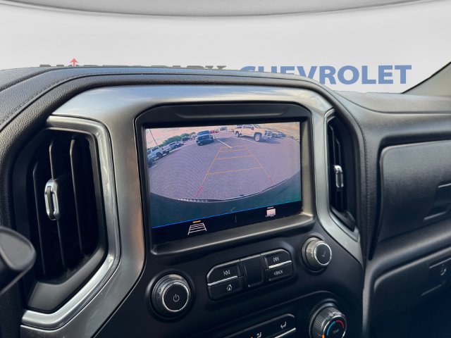 Used 2020 Chevrolet Silverado 1500 LT w/ Trailering Package AWD/4WD image 16