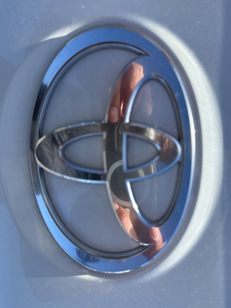 Used 2023 Toyota bZ4X XLE image 23