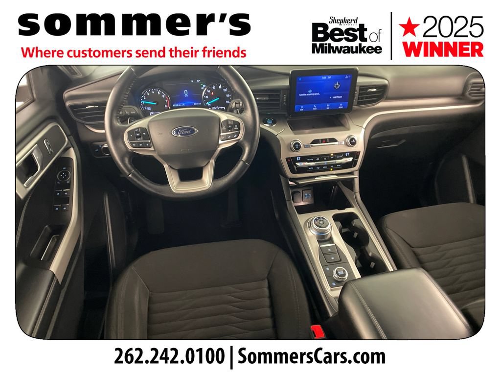 Used 2021 Ford Explorer XLT w/ Class III Trailer Tow Package AWD/4WD image 12