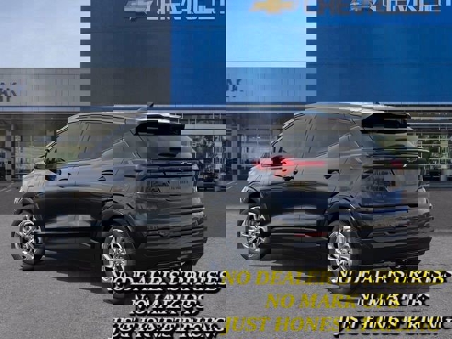 New 2027 Chevrolet Bolt LT w/ Comfort Package FWD image 3