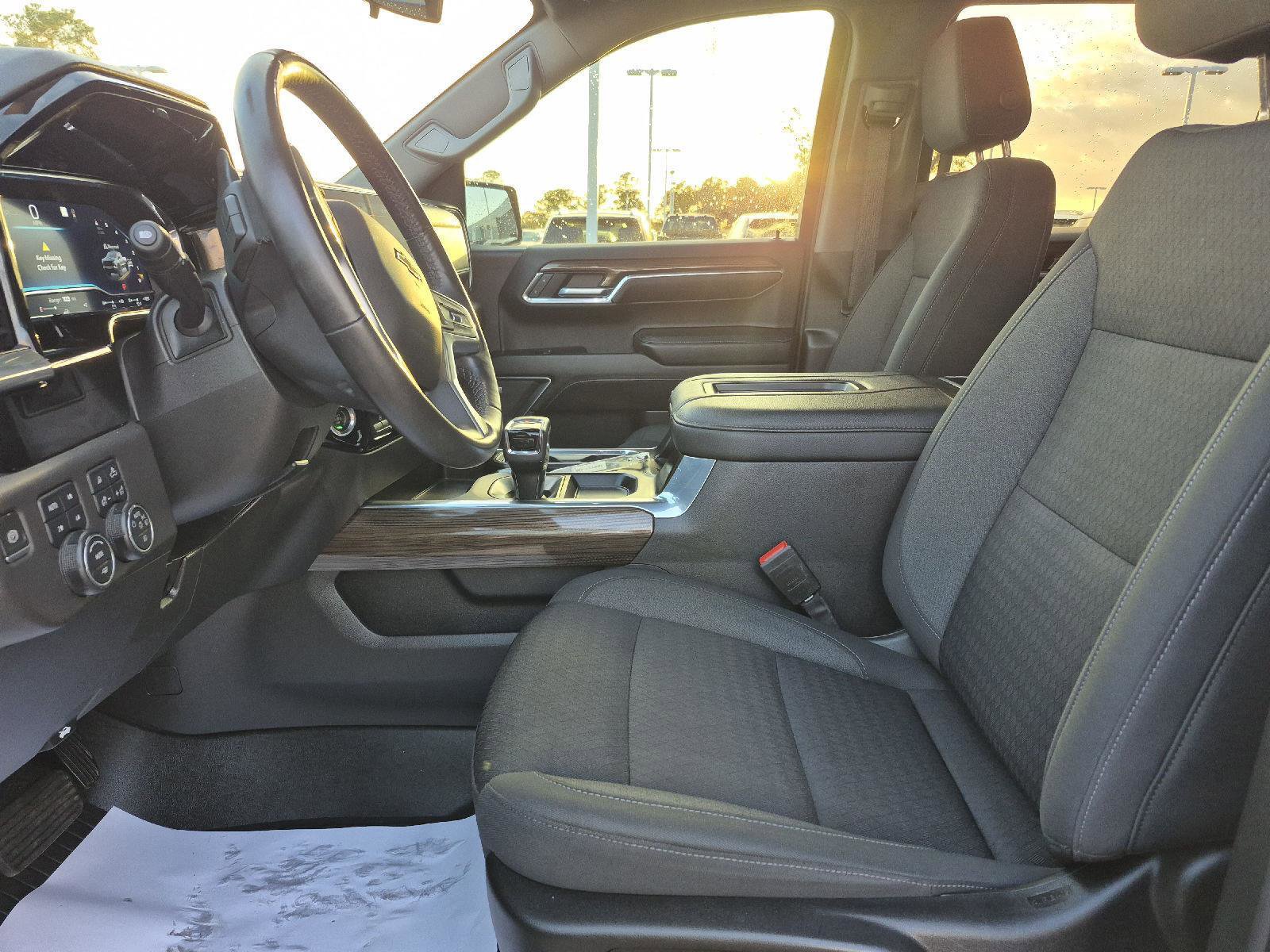 Used 2022 Chevrolet Silverado 1500 LT Trail Boss w/ Convenience Package II image 14