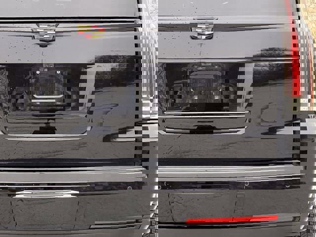 Used 2019 Cadillac Escalade Platinum image 5