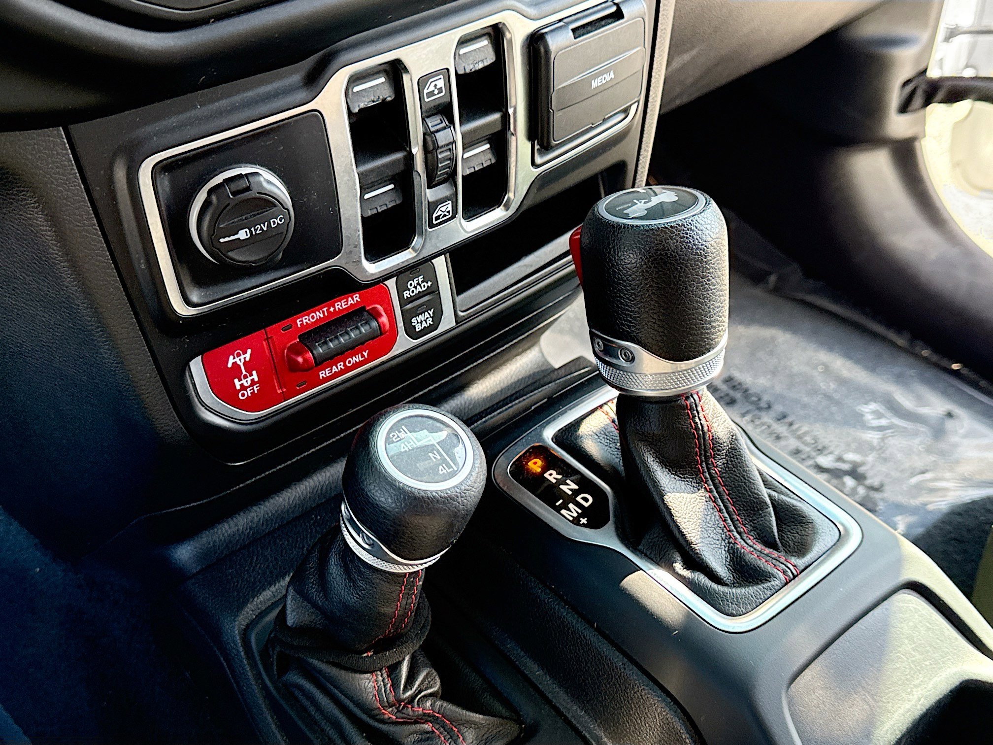 Used 2021 Jeep Wrangler Unlimited Rubicon image 12