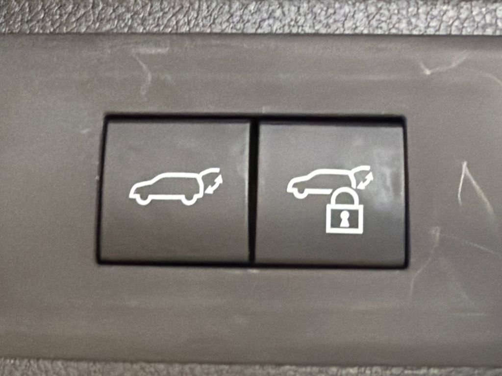 Used 2026 Toyota Grand Highlander Platinum image 21