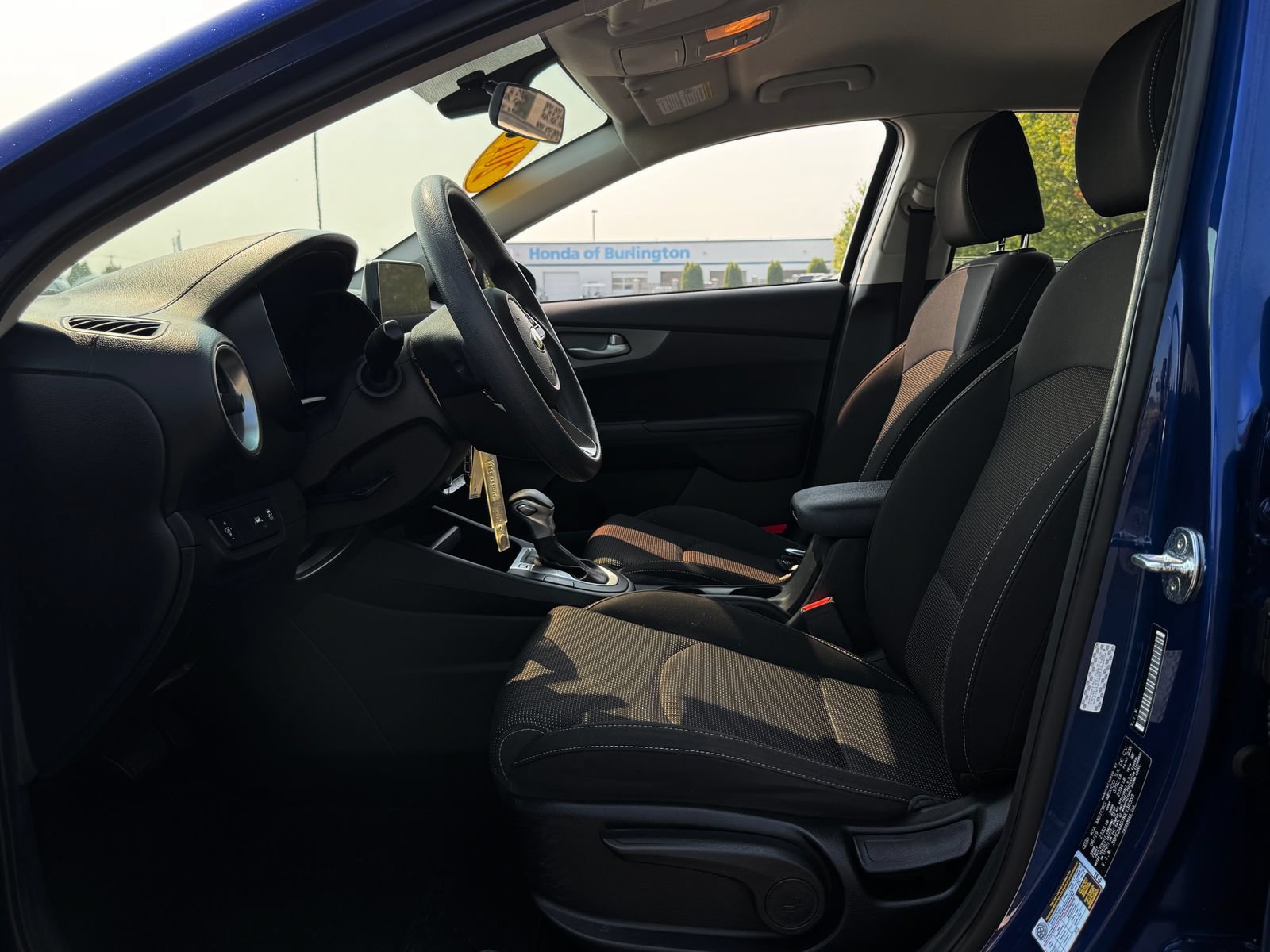 Used 2019 Kia Forte LXS FWD image 11