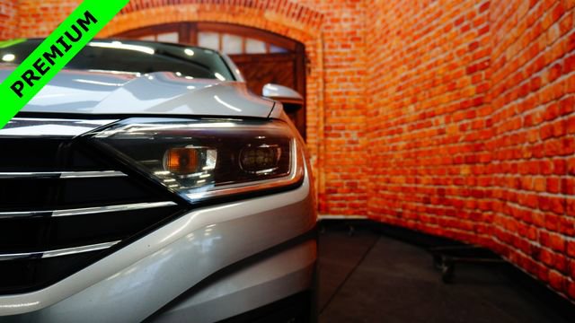 Used 2020 Volkswagen Jetta SEL Premium image 69