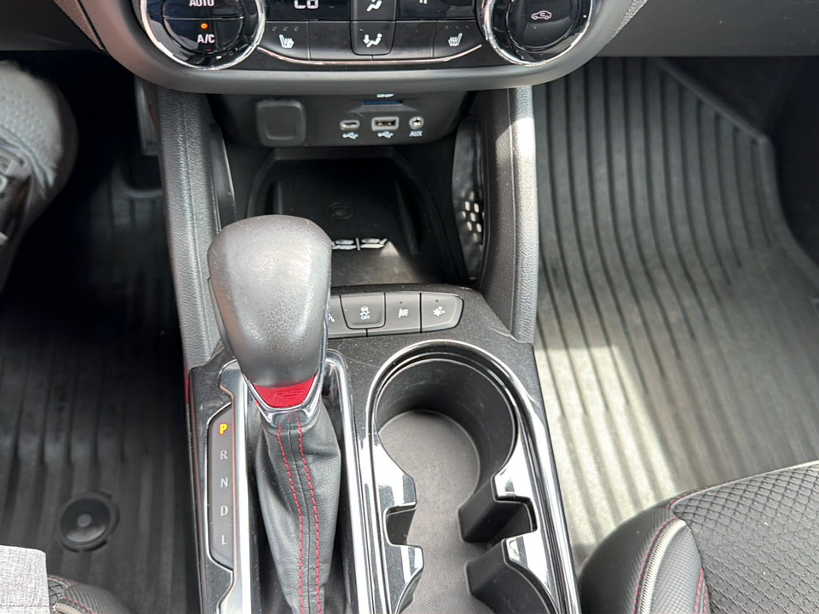 Used 2021 Chevrolet TrailBlazer RS w/ Sun and Liftgate Package FWD image 19