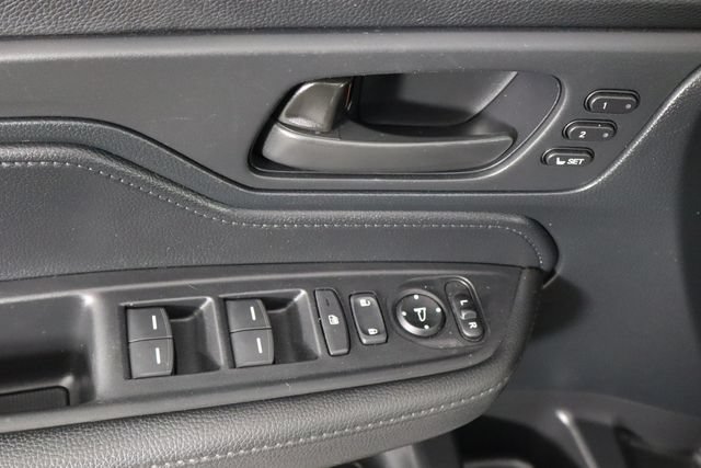Used 2023 Honda Odyssey EX-L image 21