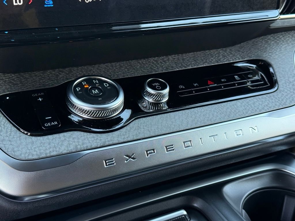 New 2027 Ford Expedition Tremor AWD/4WD image 12