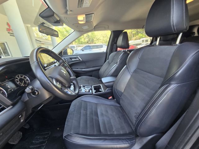 Used 2024 Mitsubishi Outlander SE image 4