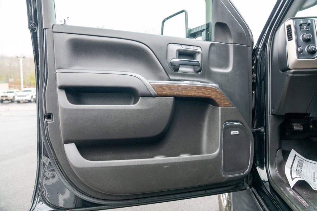 Used 2018 GMC Sierra 2500 Denali w/ Duramax Plus Package image 19