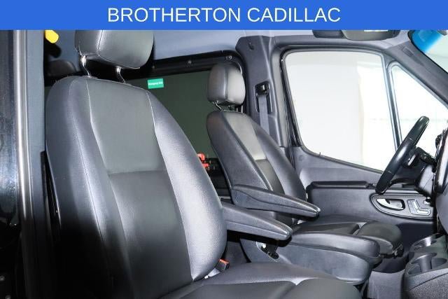 Used 2021 Mercedes-Benz Sprinter 1500 image 39