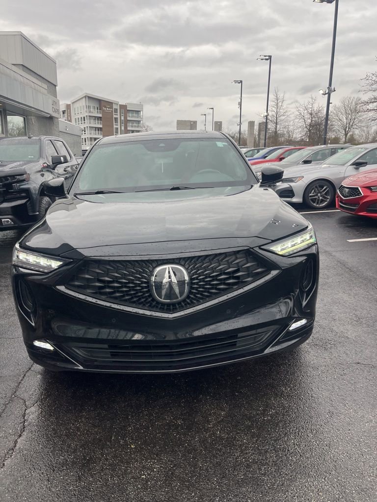 Used 2023 Acura MDX A-Spec image 2