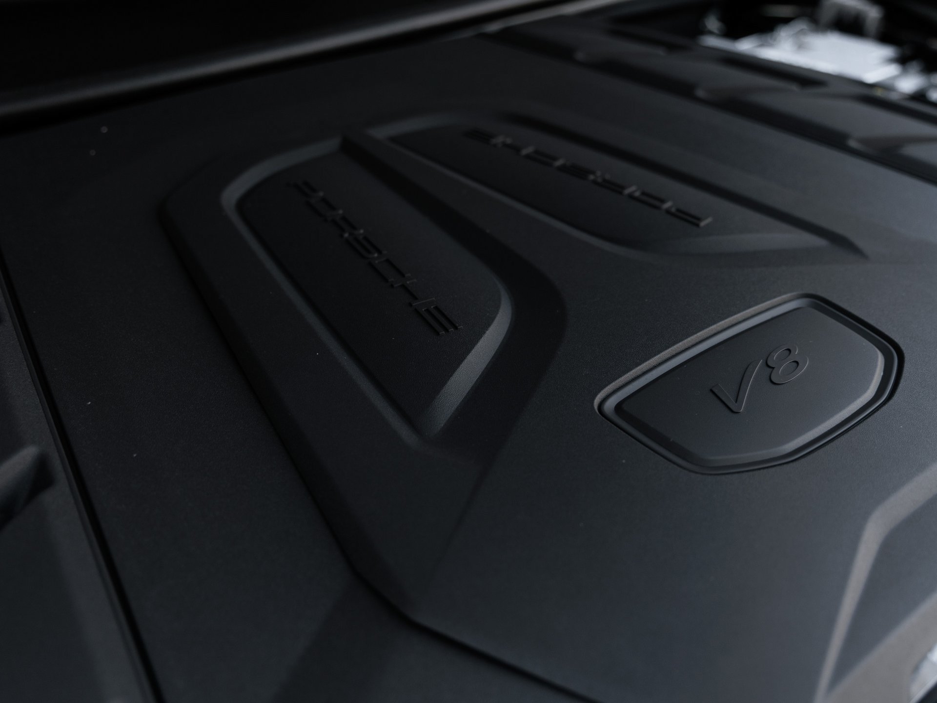 New 2025 Porsche Cayenne S AWD/4WD image 30