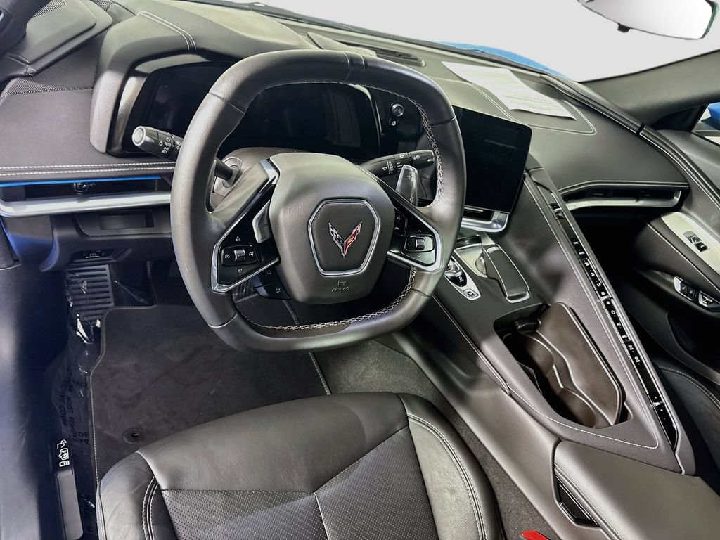 Certified 2022 Chevrolet Corvette Stingray Coupe w/ 1LT RWD image 10