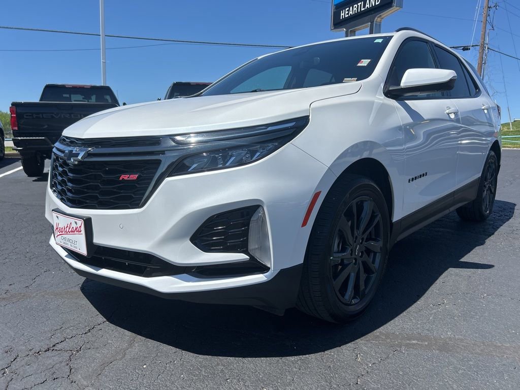 Used 2023 Chevrolet Equinox RS w/ RS Leather Package