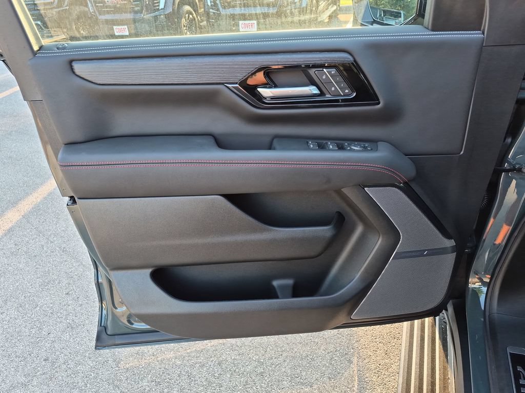 New 2026 GMC Yukon XL AT4 Ultimate AWD/4WD image 20