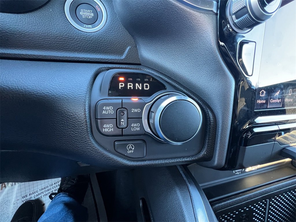 Used 2025 RAM 1500 Big Horn image 25