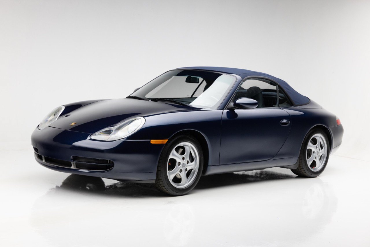 Used 2000 Porsche 911 Cabriolet image 25