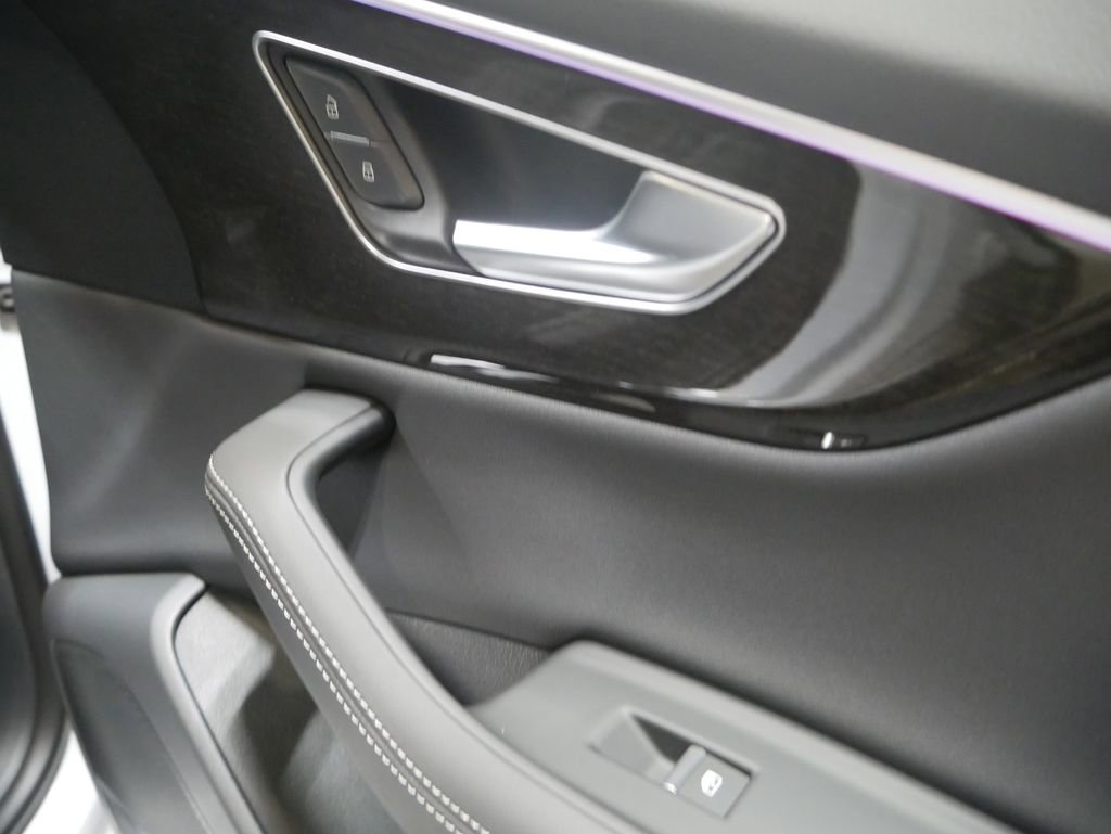 New 2026 Audi Q8 Premium Plus image 29