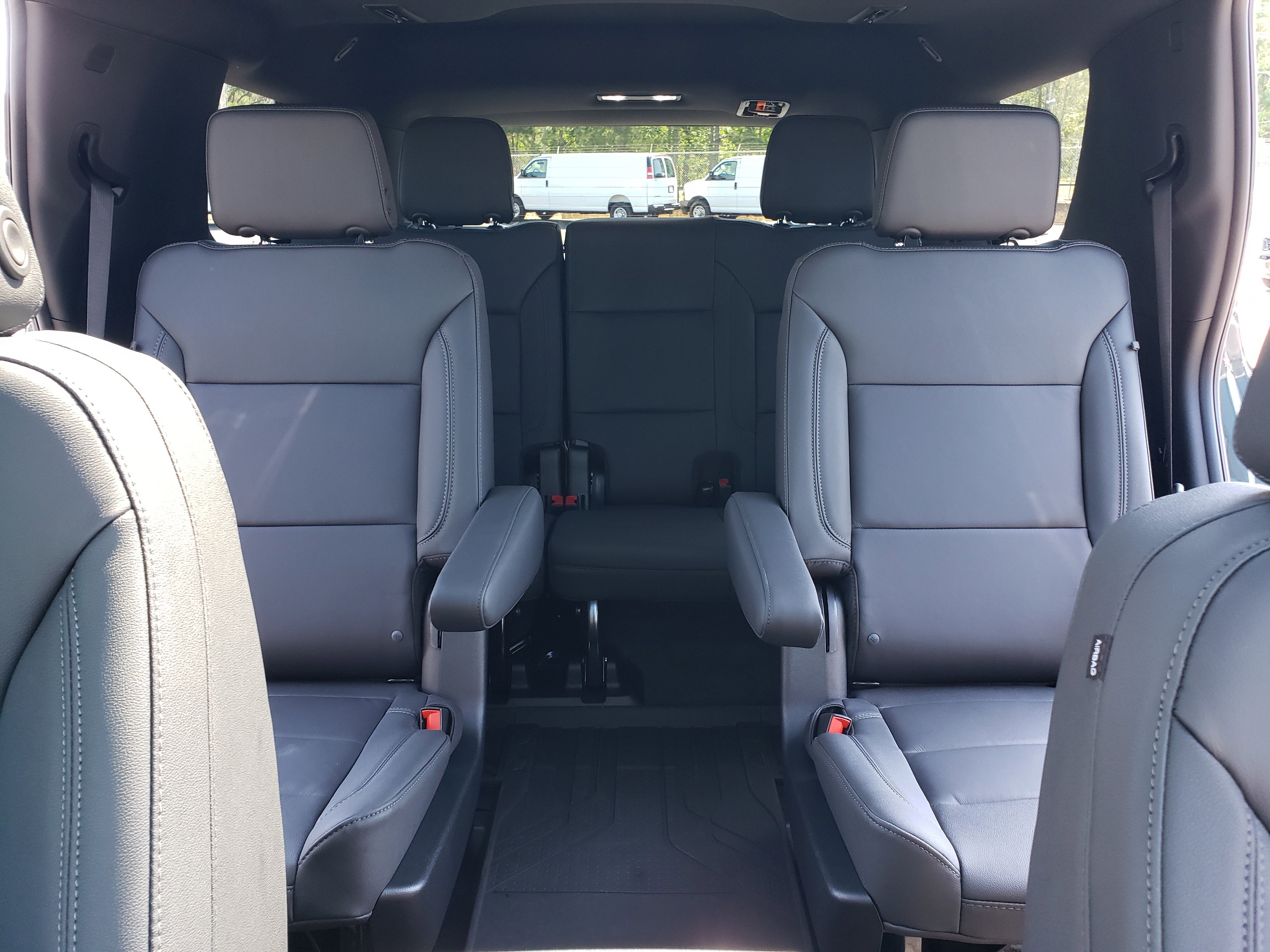 New 2026 Chevrolet Tahoe Z71 w/ Comfort Package AWD/4WD image 34