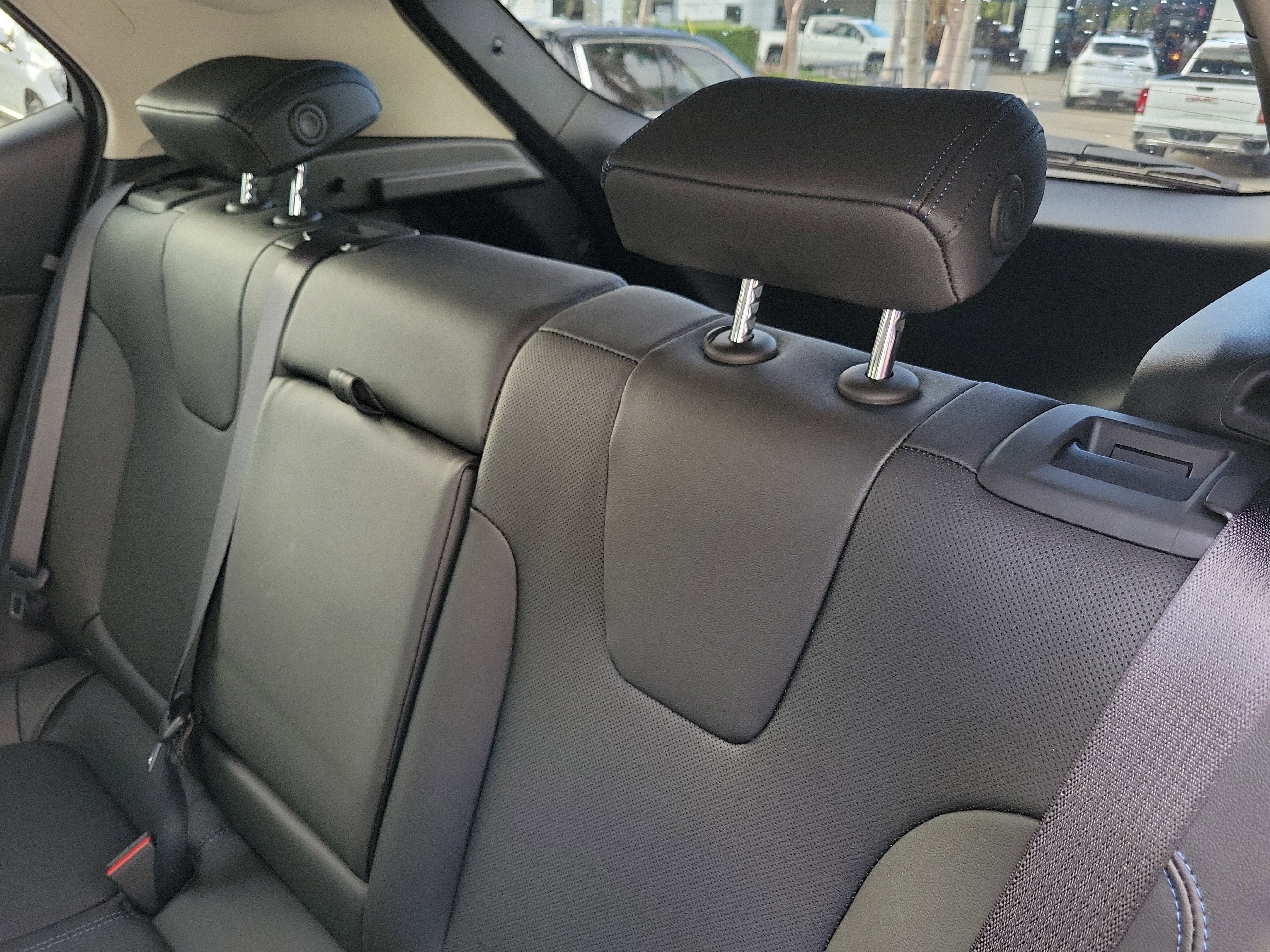 New 2026 Buick Encore GX Sport Touring image 12