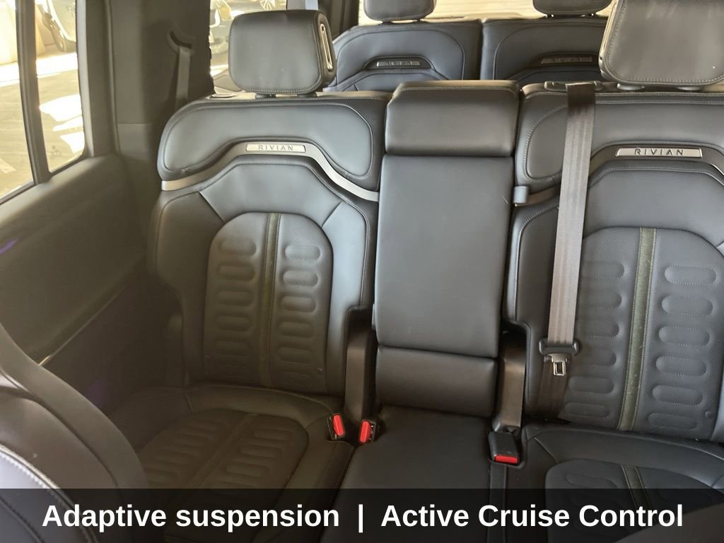 Used 2025 Rivian R1S Adventure image 22