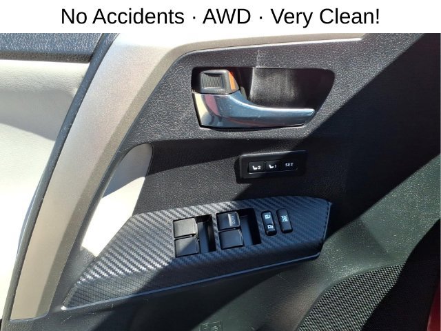 Used 2015 Toyota RAV4 Limited AWD/4WD image 11